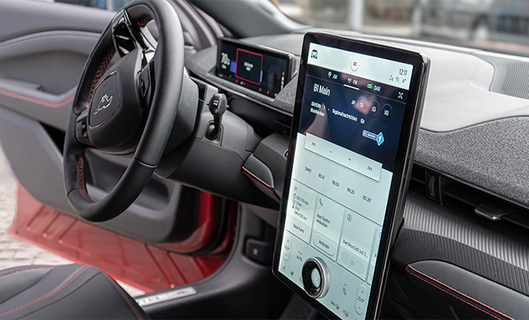 16716038566639808209.jpg Ford Mustang Mach-E_interior¹ÙÍøÊ¹ÓÃ.jpg