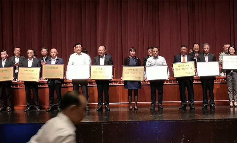 1496739312 ����ʹ��.jpg