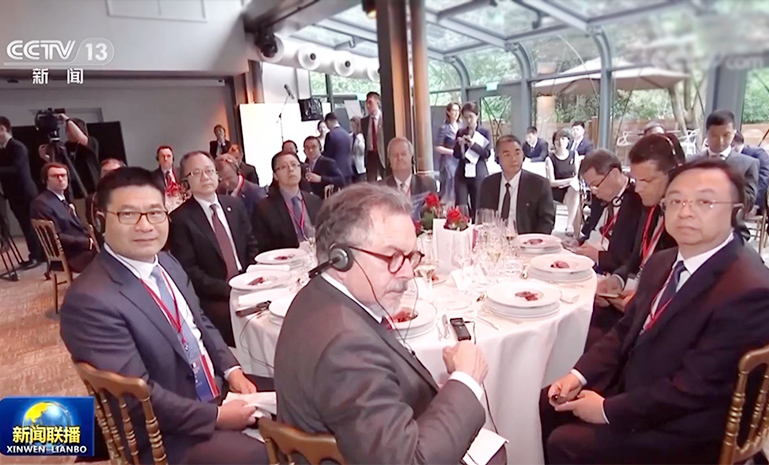 168765552858566244A2.jpg 中法晚餐会4 官网使用.jpg